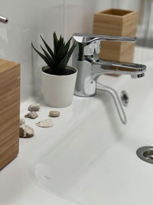 Apartamento Puerto Rico - Primera Linea De Playa โมกัน ภายนอก รูปภาพ