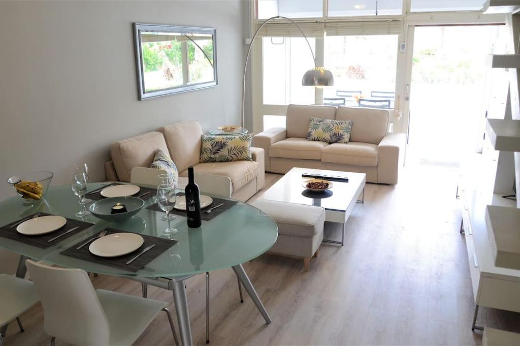 Apartamento Puerto Rico - Primera Linea De Playa โมกัน ภายนอก รูปภาพ